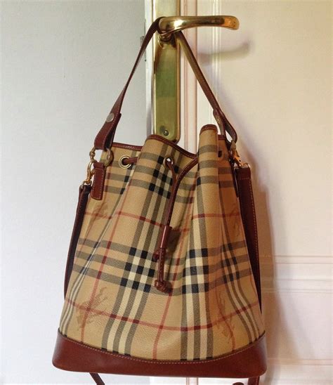 bolsos de burberry|Burberry Limited.